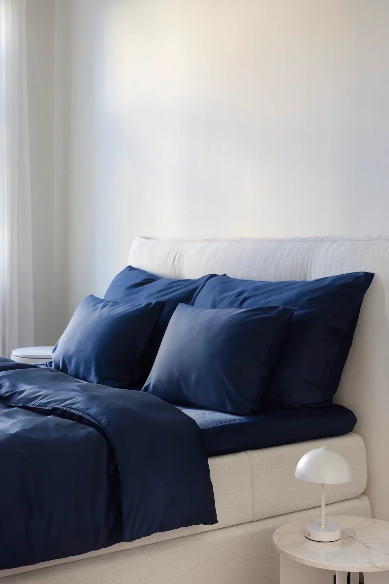 Bedding Set (Duvet Cover + Fitted Sheet + 4 Pillowcases)